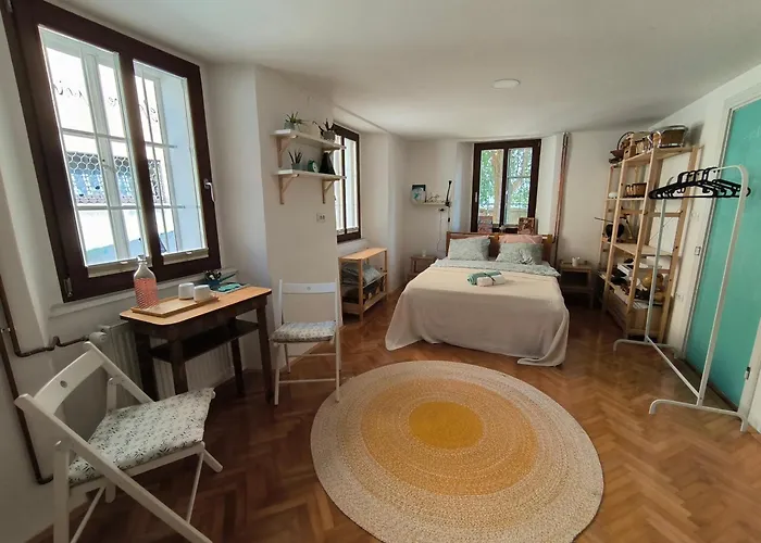 Glasbeni Atelje Tri Pticice Δωμάτια σε οικογενειακή κατοικία *