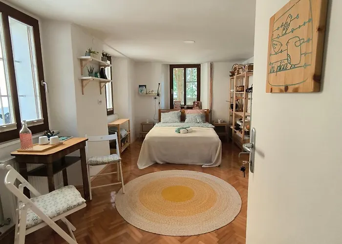 Glasbeni Atelje Tri Pticice * Κραν