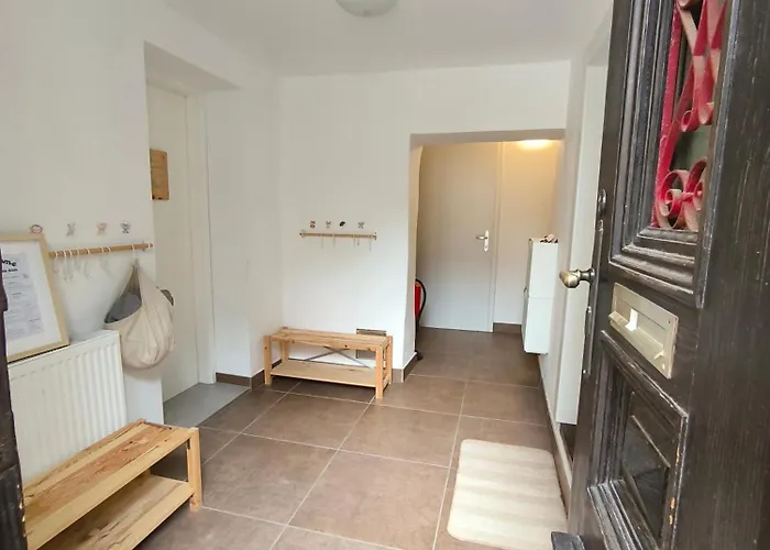 Glasbeni Atelje Tri Pticice 홈스테이 크란